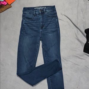 Dark High wasted American Eagle jeans